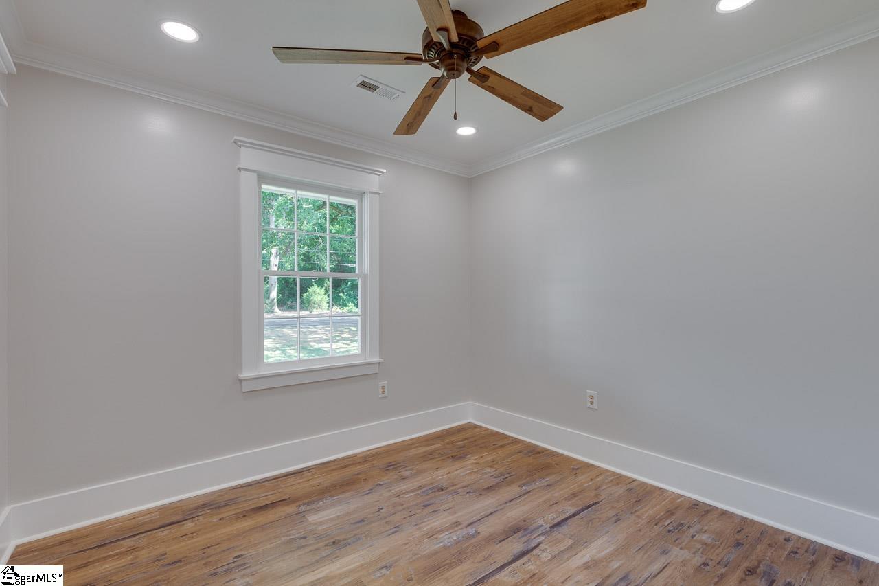 2404 Old Williamston Road Anderson, SC 29621 - Photo 15 of 29 Gallery Image 15