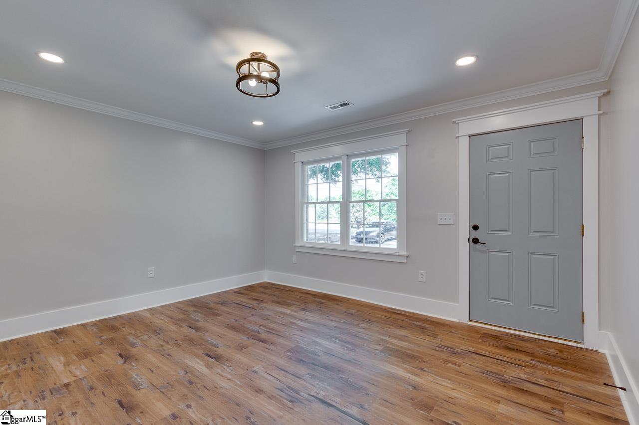 2404 Old Williamston Road Anderson, SC 29621 - Photo 7 of 29 Gallery Image 7