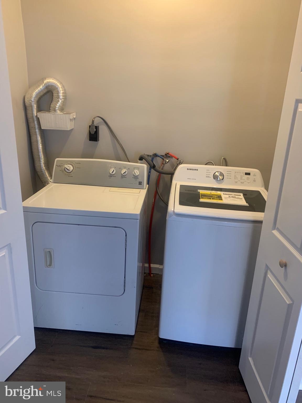 2387 Orthodox Street Philadelphia, PA 19137 - Photo 4 of 13 a utility room with dryer and washer