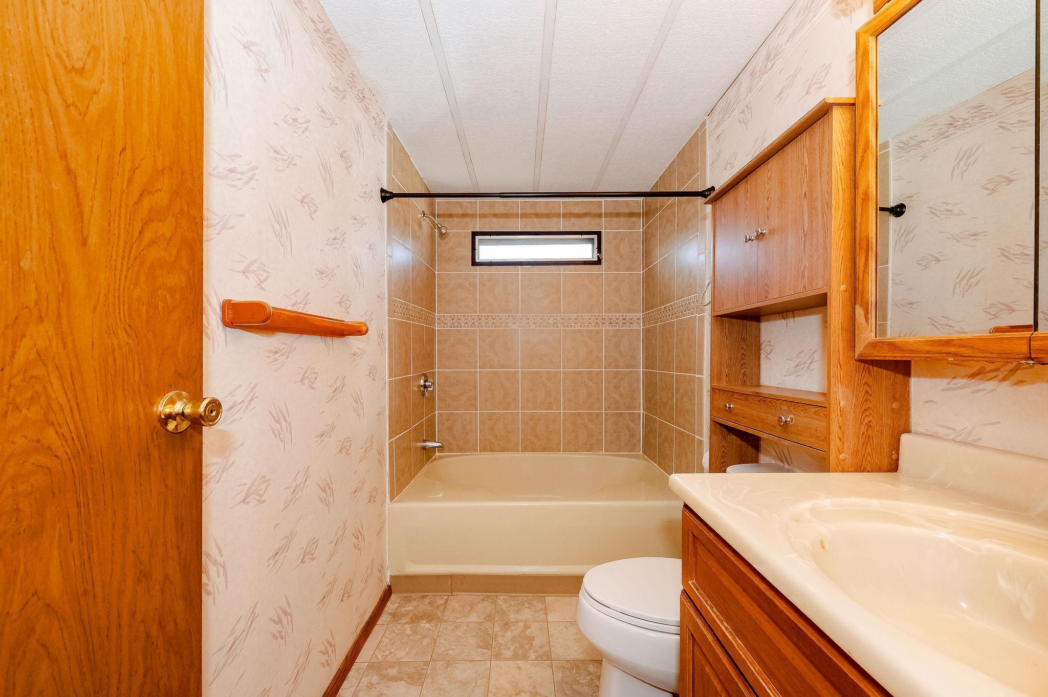 290 Calef Highway, Unit C30 Epping, NH 03042 - Photo 16 of 40