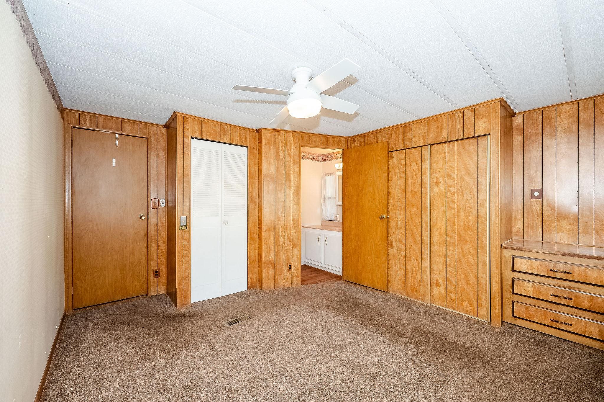 290 Calef Highway, Unit C30 Epping, NH 03042 - Photo 27 of 40