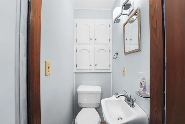 $163,900 | 2203 Watson Boulevard, Endicott, NY 13760