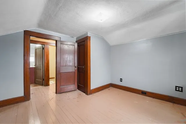 $163,900 | 2203 Watson Boulevard, Endicott, NY 13760