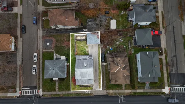 $163,900 | 2203 Watson Boulevard, Endicott, NY 13760