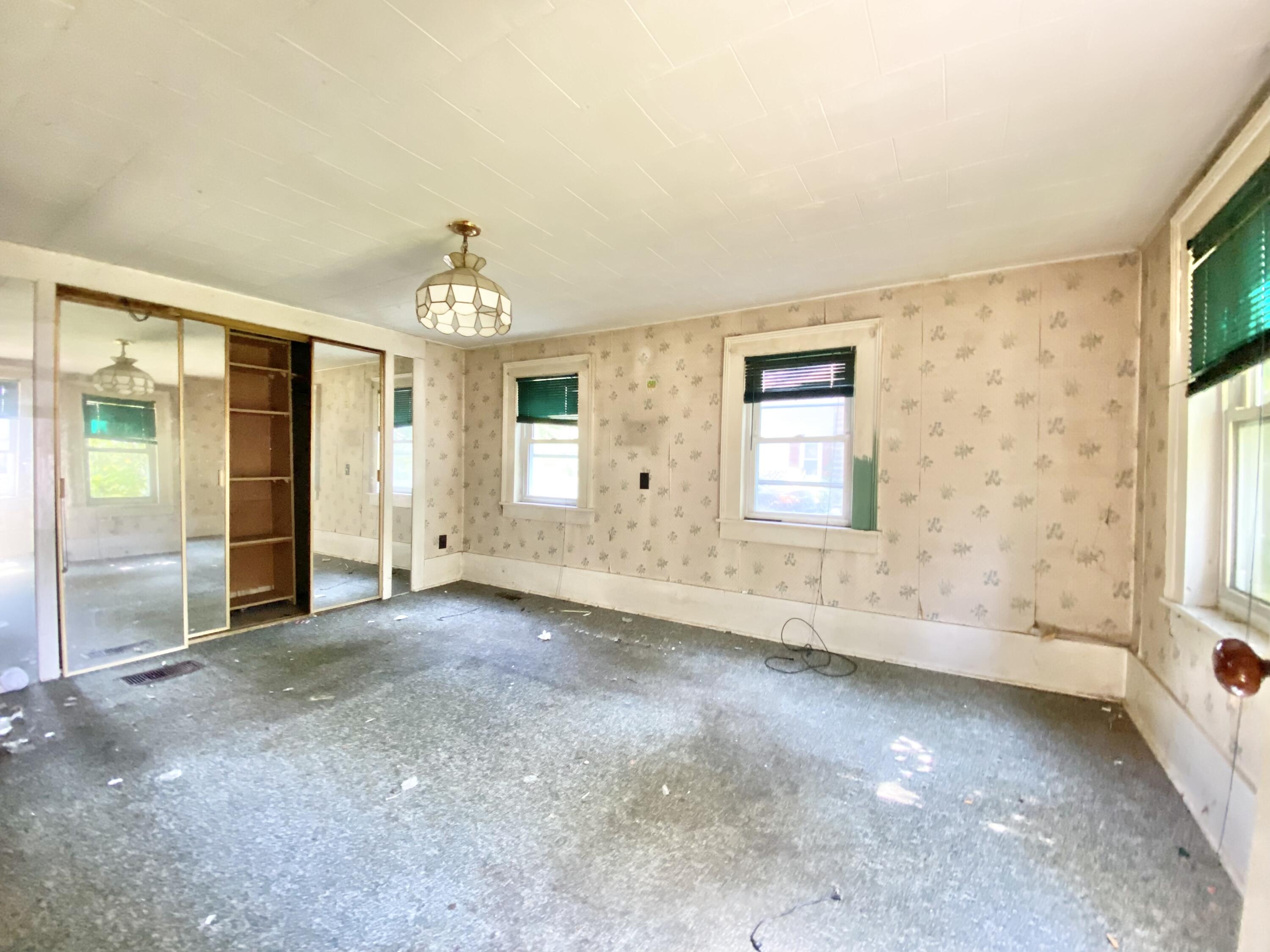 44 Towle Street Buxton, ME 04093 - Photo 14 of 26 83B0AC0A-9C34-44DB-9C85-B0DB6127BA85