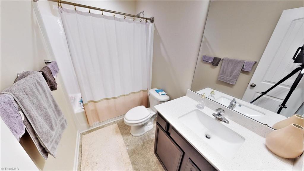 3885 Copperfield Court High Point, NC 27282 - Photo 30 of 30 Hall Bathroom