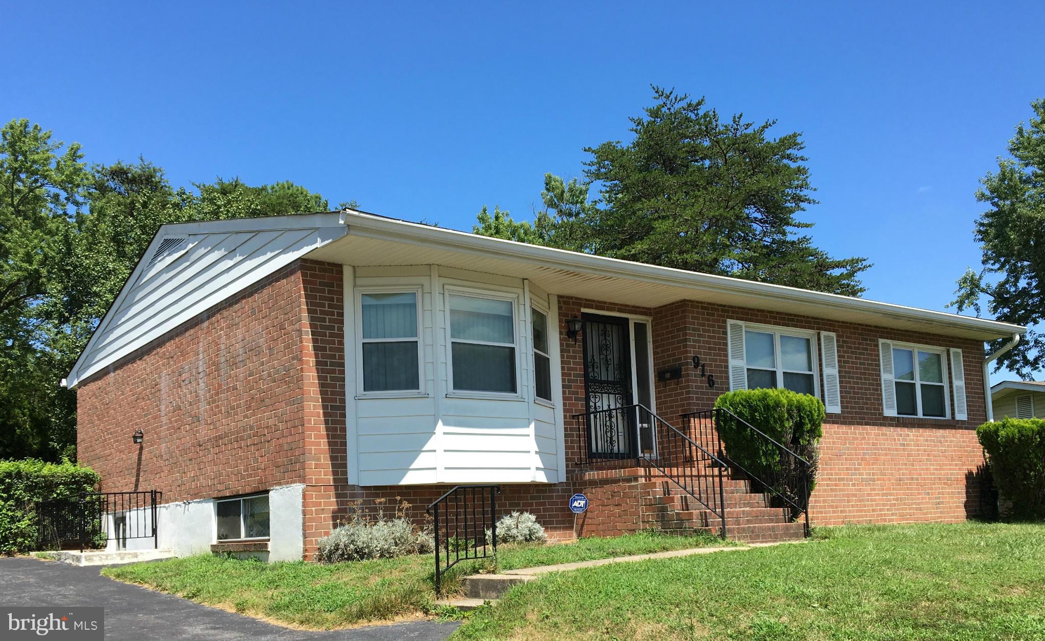 916 Painted Post Road Pikesville, MD 21208 - Photo 2 of 3 Exterior (Front)