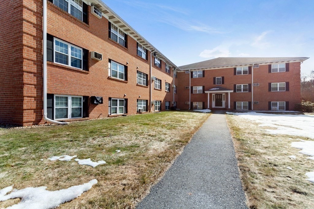 34 Leonard Road, Unit 34 Boxborough, MA 01719 - Photo 21 of 29 Gallery Image 21