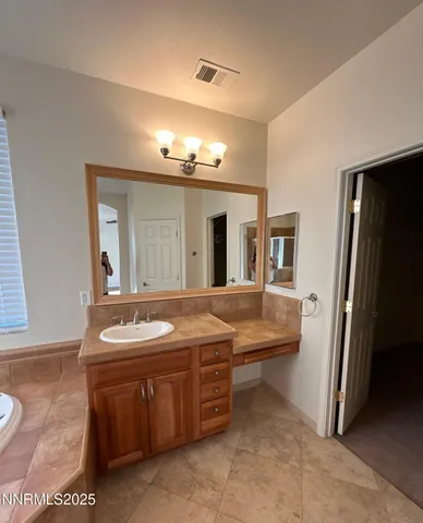 $3,195 | 2929 Astronomer Way, Sparks, NV 89436