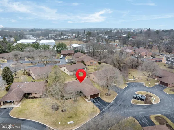 $399,900 | 1245 Westerly Parkway, Unit 50, State College, PA 16801