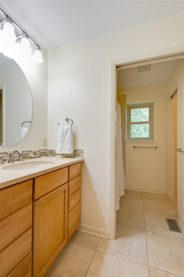 2524 Marston Road Tallahassee, FL 32308 - Photo 10 of 36 Gallery Image 10