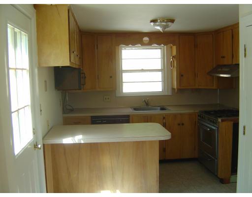 299 Tahattawan Road Littleton, MA 01460 - Photo 5 of 10 Gallery Image 5