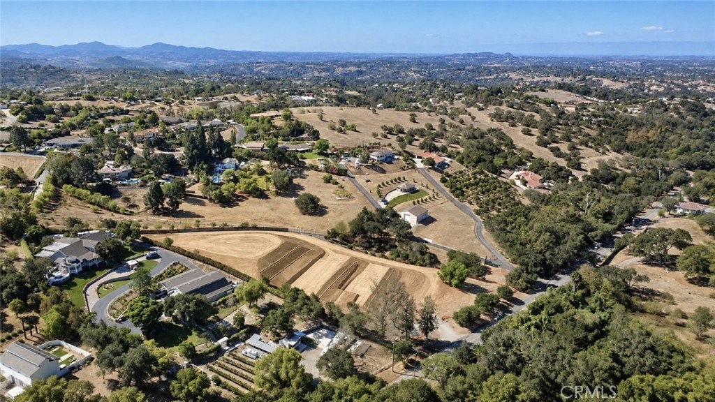 3261 Live Oak Park Road Fallbrook, CA 92028 - Photo 19 of 25 Gallery Image 19