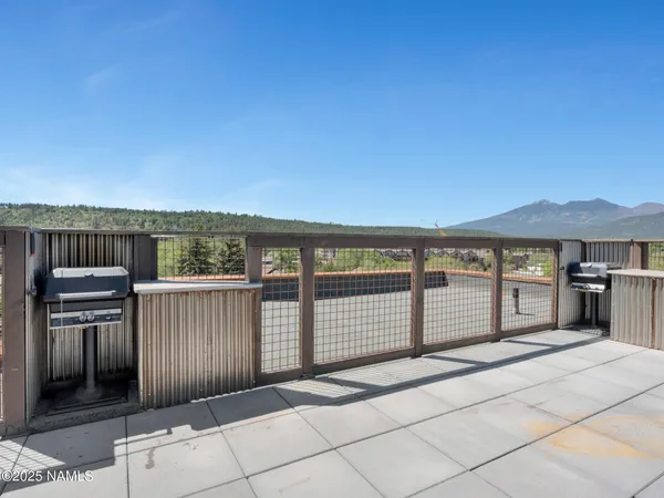 $799,000 | 207 South Beaver Street, Unit 202, Flagstaff, AZ 86001