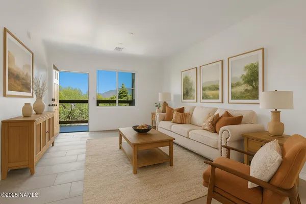 $799,000 | 207 South Beaver Street, Unit 202, Flagstaff, AZ 86001