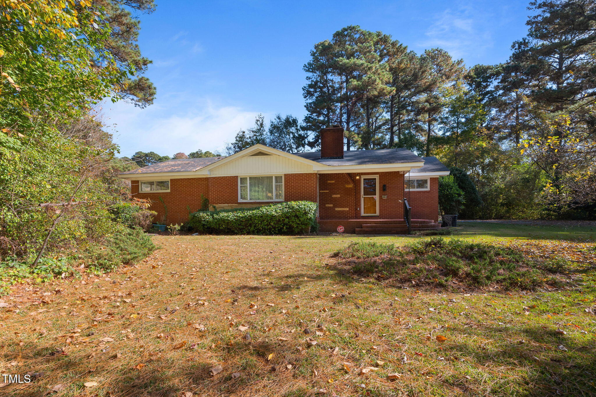 601 Aversboro Road Garner, NC 27529 - Photo 7 of 40 6-web-or-mls-P1268405