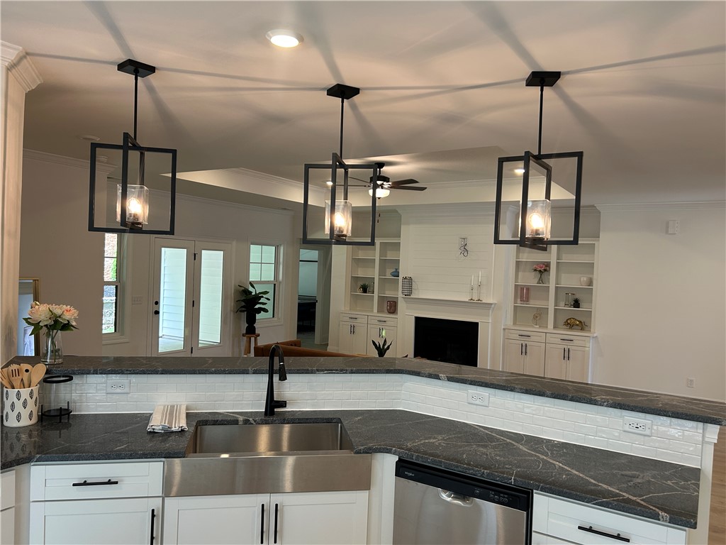 110 Shale Drive Central, SC 29630 - Photo 9 of 22