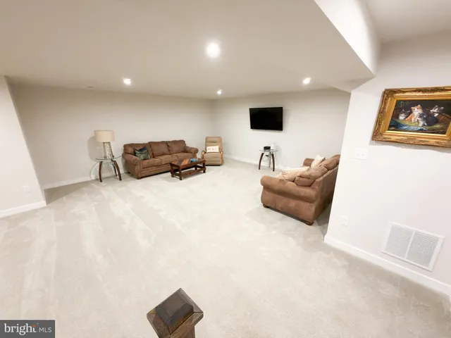 $815,000 | 8 Melissa Drive, Middletown, DE 19709