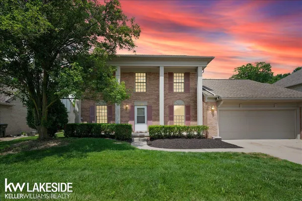 $499,000 | 2199 Edgestone Drive, Sterling Heights, MI 48314