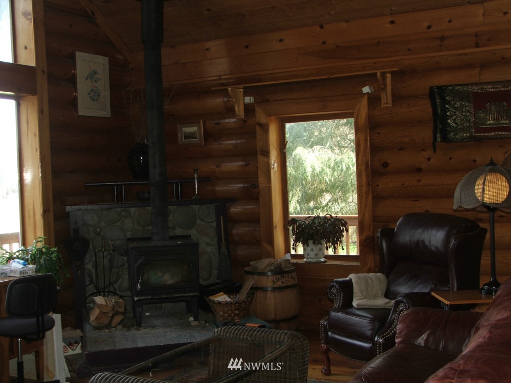 516 Race Road Coupeville, WA 98239 - Photo 3 of 15 Gallery Image 3