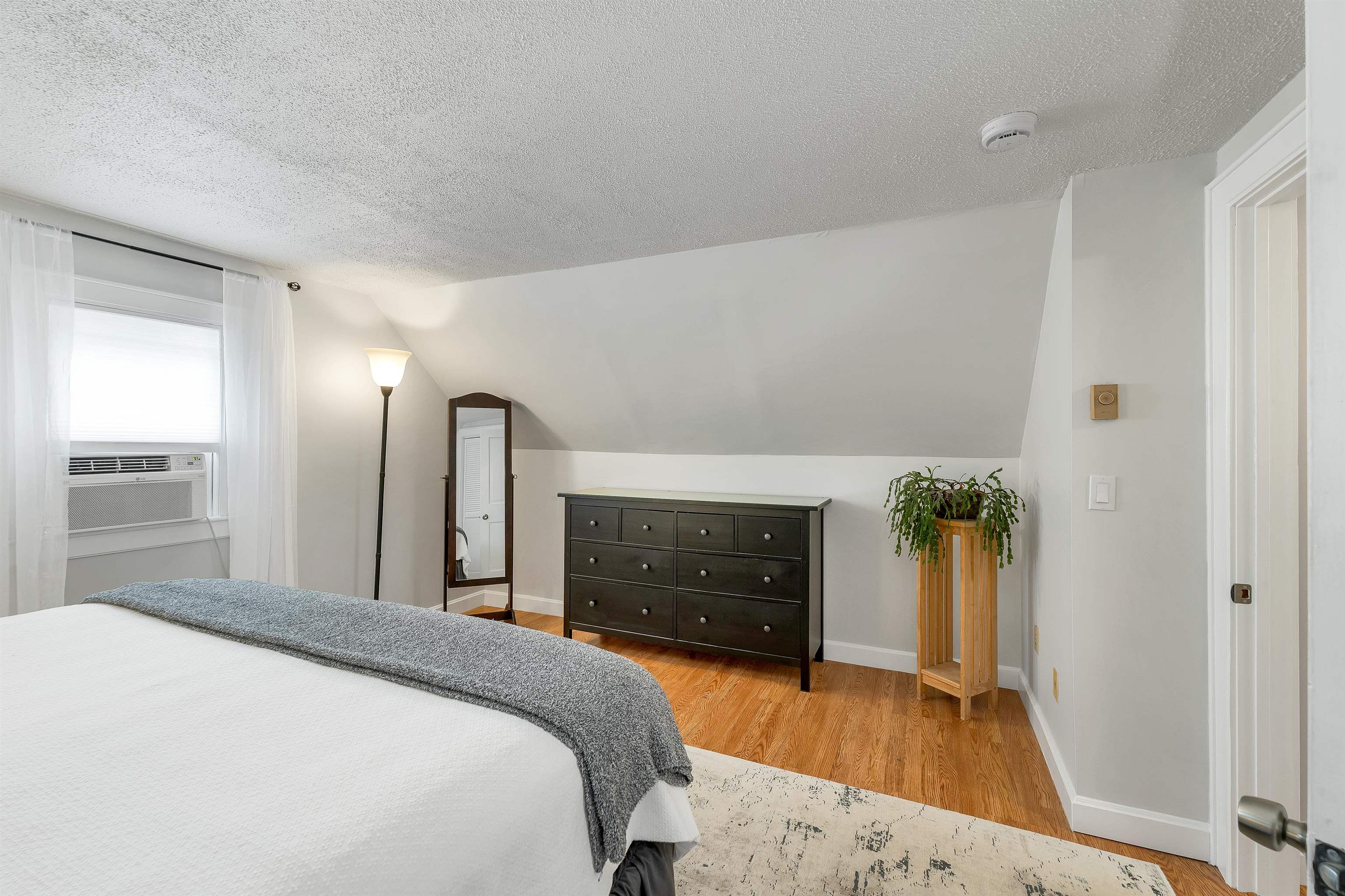 2007 Lafayette Road Portsmouth, NH 03801 - Photo 49 of 54