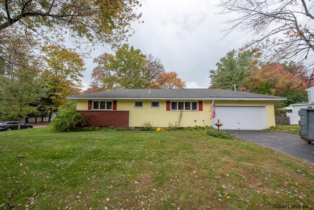 47 Gladwish Road Bethlehem, NY 12054 - Photo 16 of 19 Photo 16