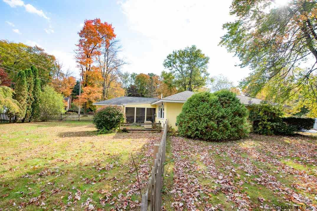 47 Gladwish Road Bethlehem, NY 12054 - Photo 17 of 19 Photo 17