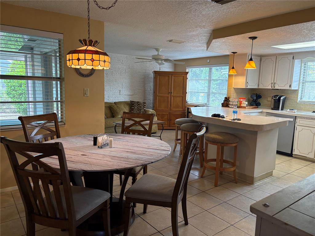 10032 Brunswick Lane Port Richey, FL 34668 - Photo 9 of 20 Gallery Image 9