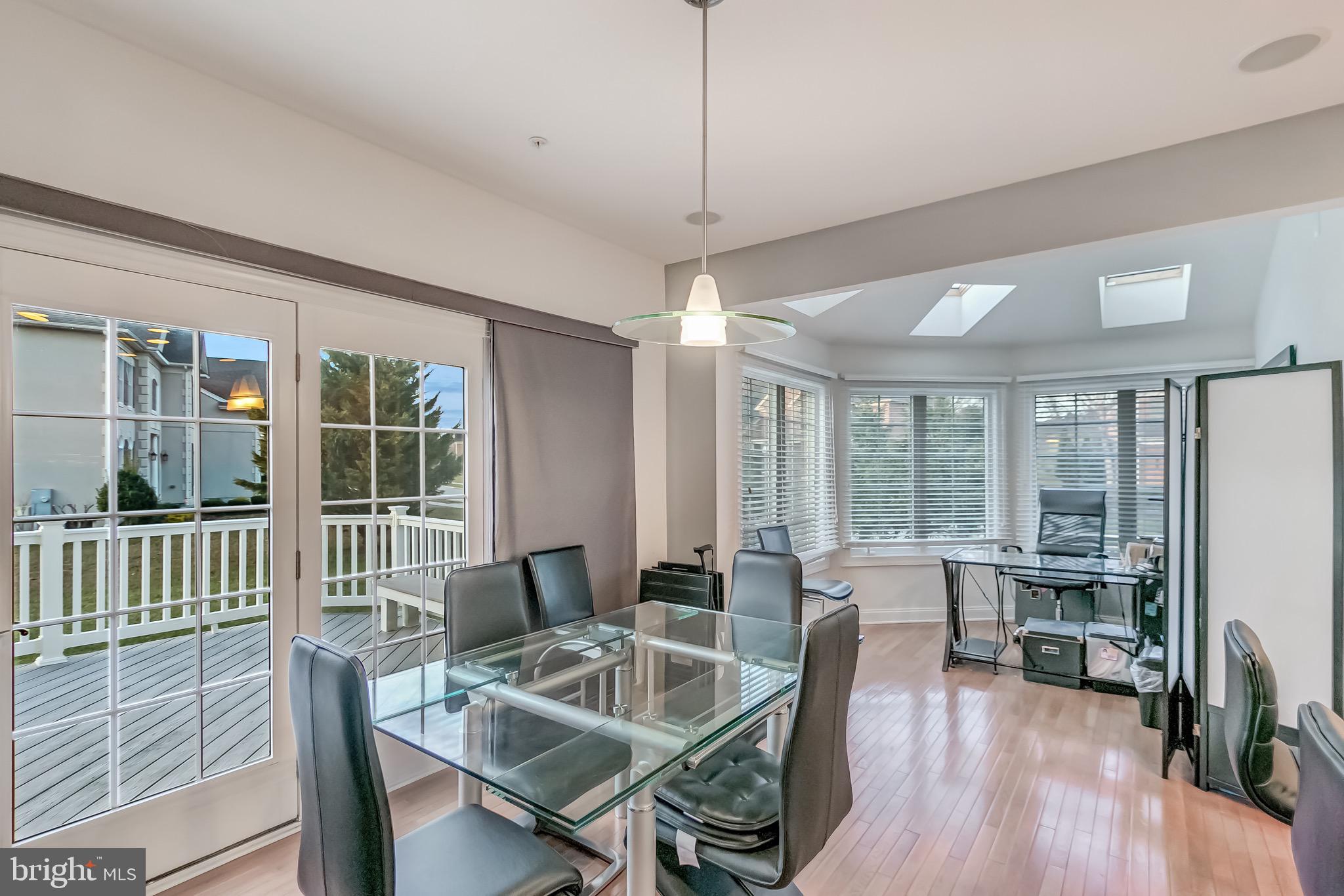 11308 Marlboro Ridge Road Upper Marlboro, MD 20772 - Photo 59 of 64 Eat in Kitchen with Sunroom