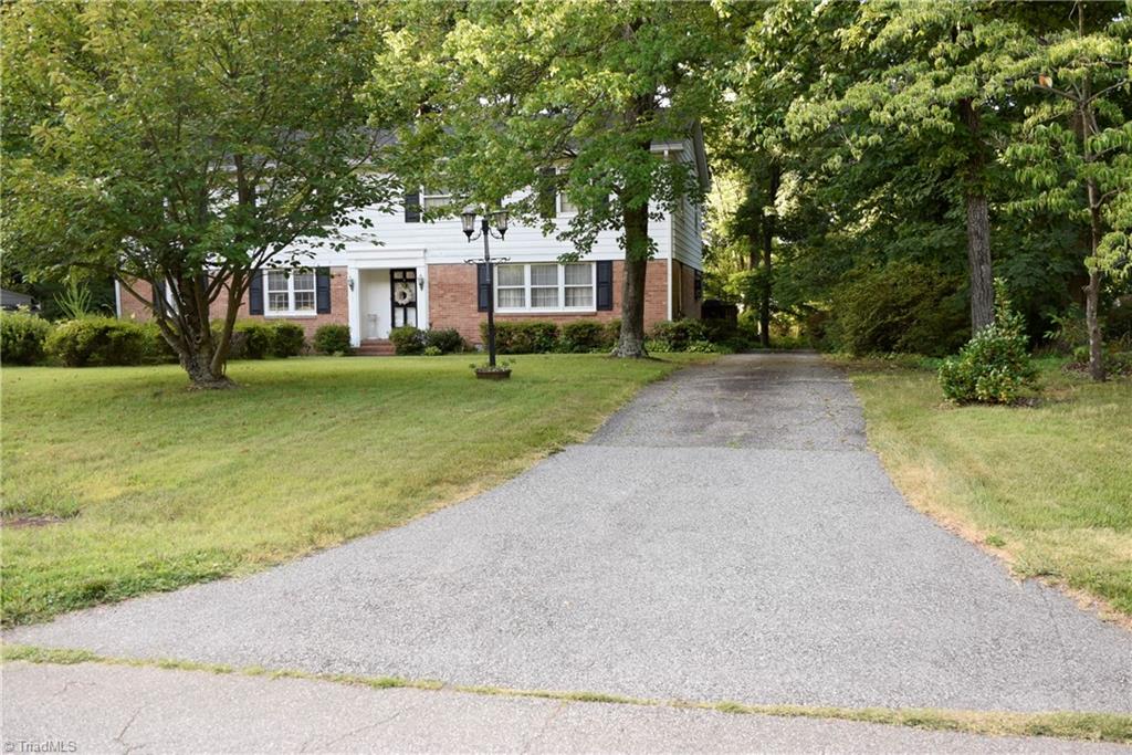 205 Kirk Road Greensboro, NC 27455 - Photo 2 of 40 Gallery Image 2