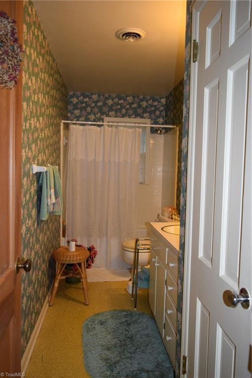 205 Kirk Road Greensboro, NC 27455 - Photo 36 of 40 Gallery Image 36