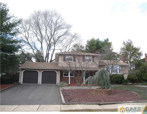 13 Dexter Road East Brunswick, NJ 08816 - Photo 1 of 10 Gallery Image 1