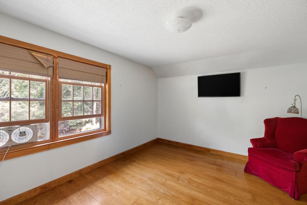 840 Lake Road Tiverton, RI 02878 - Photo 31 of 37 Gallery Image 31