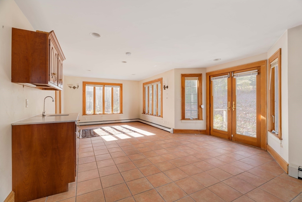 9 Cummings Road Newton, MA 02459 - Photo 7 of 20