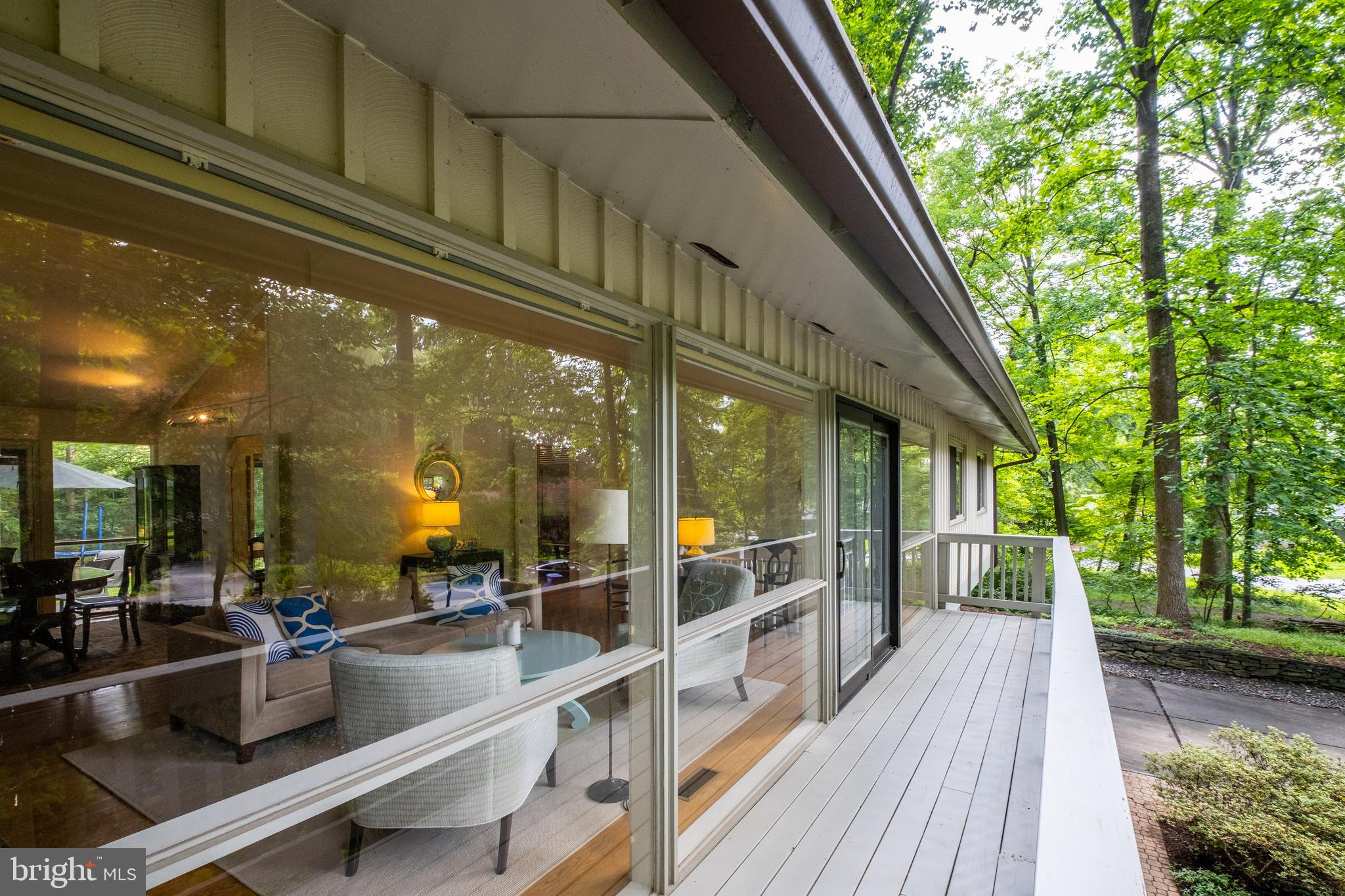 7611 Hamilton Spring Road Bethesda, MD 20817 - Photo 15 of 53