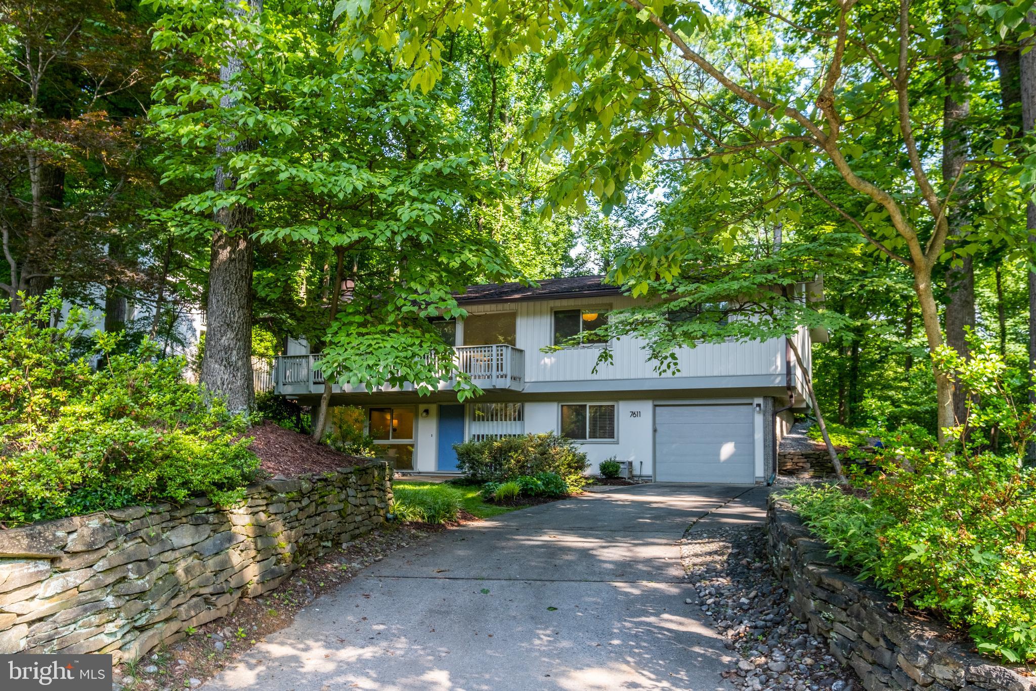 7611 Hamilton Spring Road Bethesda, MD 20817 - Photo 3 of 53