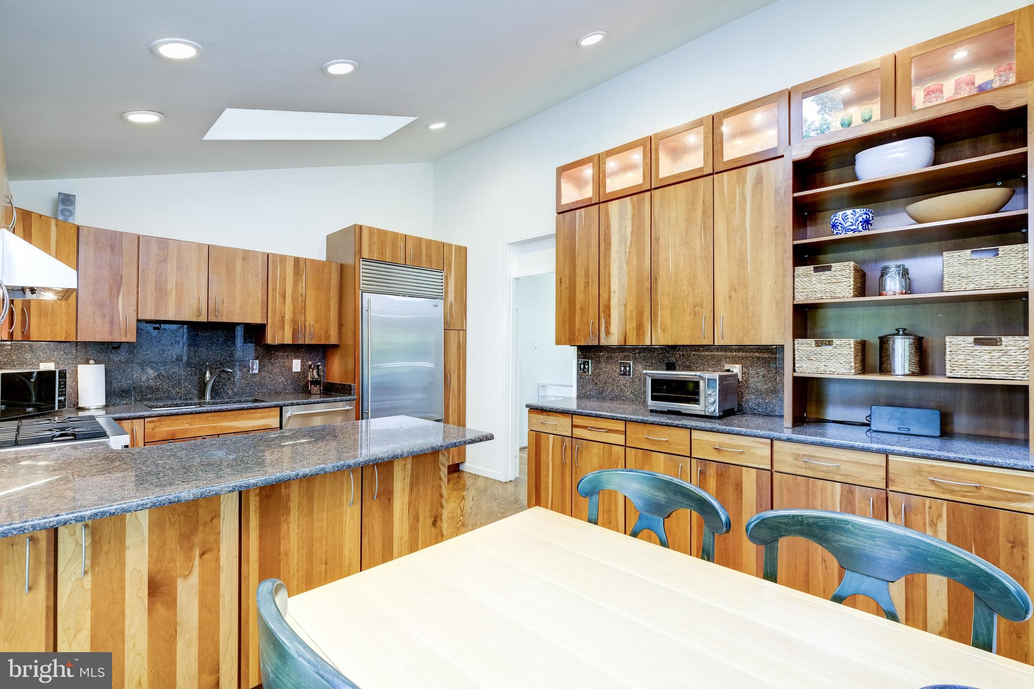 7611 Hamilton Spring Road Bethesda, MD 20817 - Photo 22 of 53