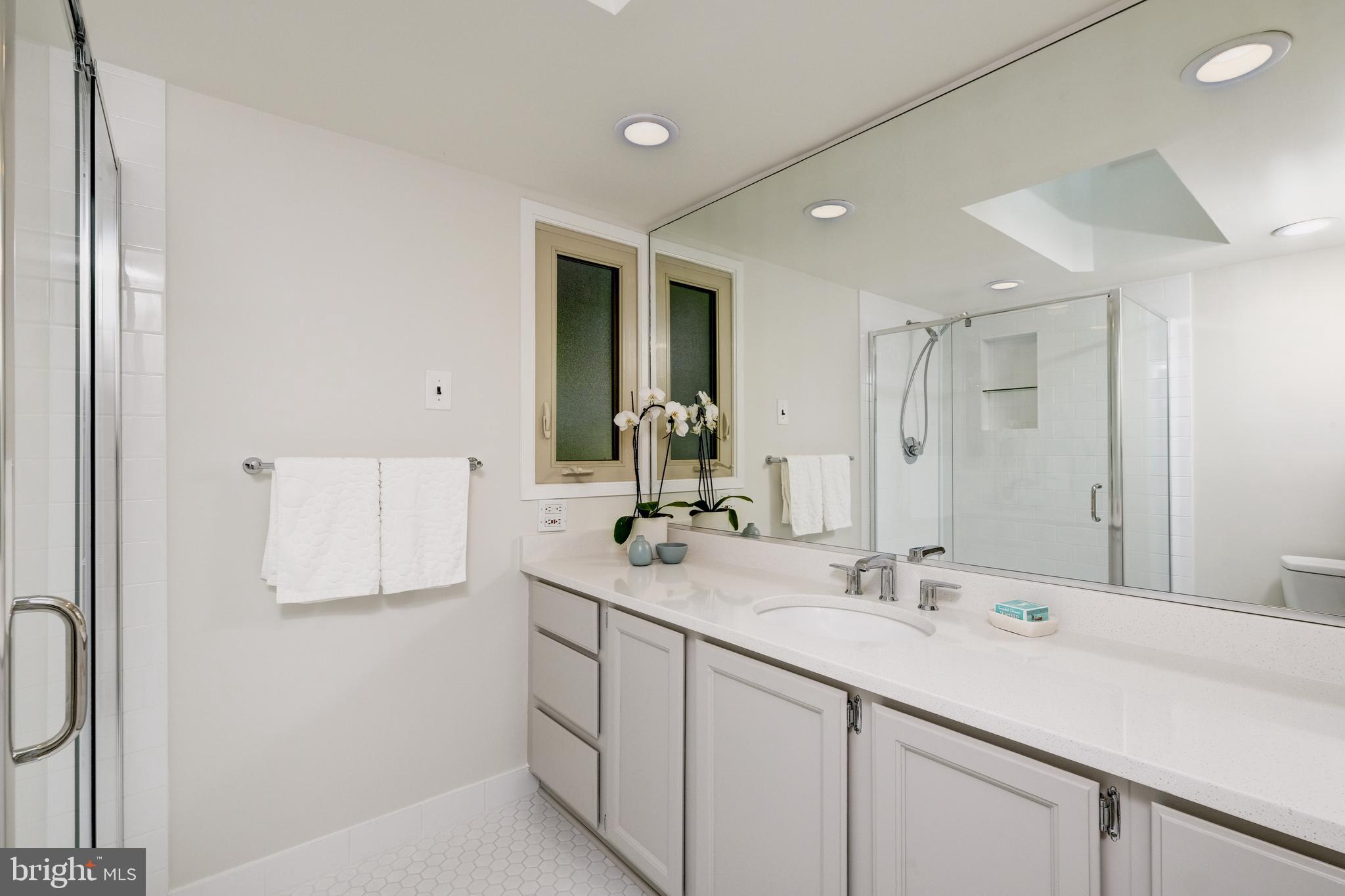 7611 Hamilton Spring Road Bethesda, MD 20817 - Photo 29 of 53