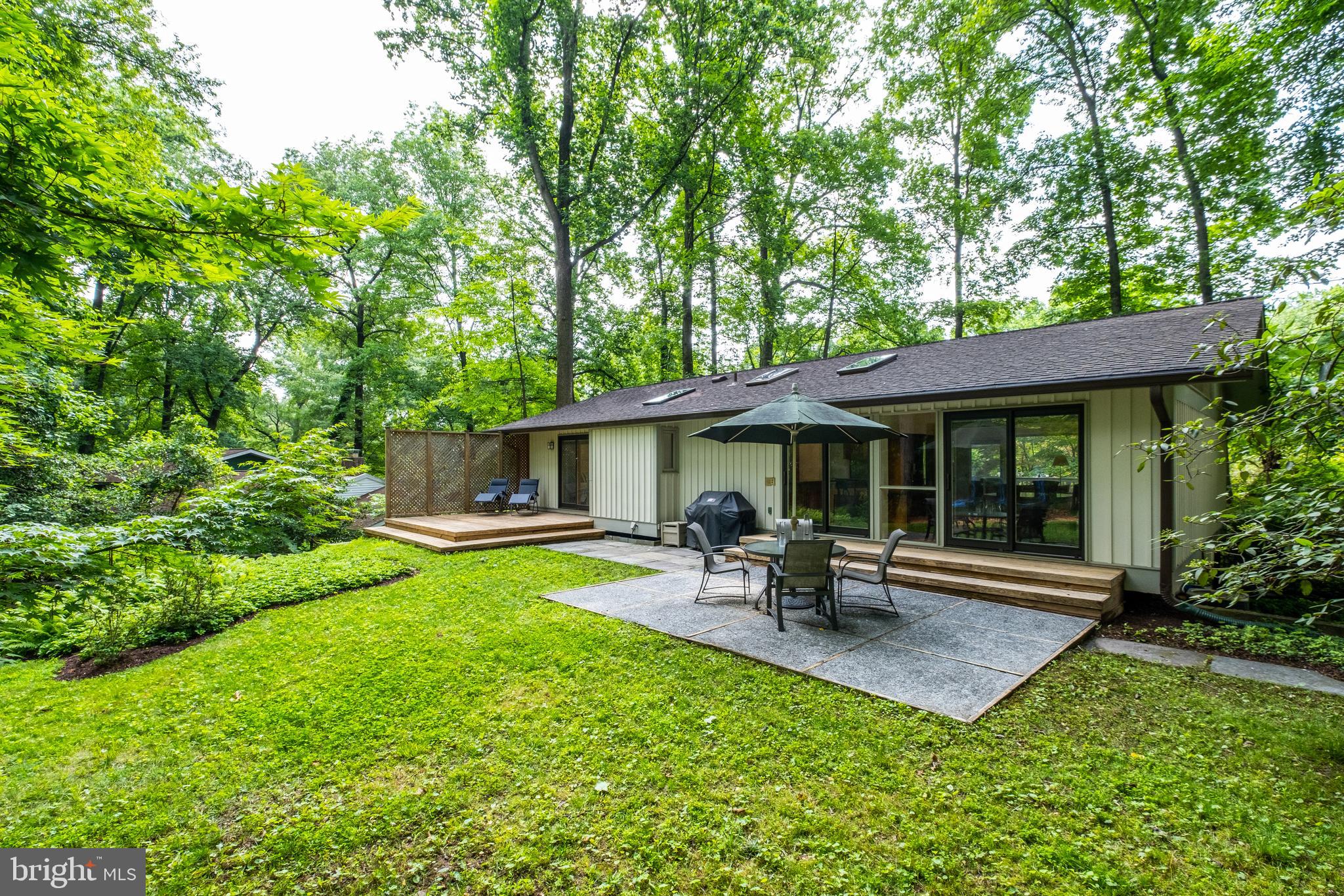 7611 Hamilton Spring Road Bethesda, MD 20817 - Photo 43 of 53