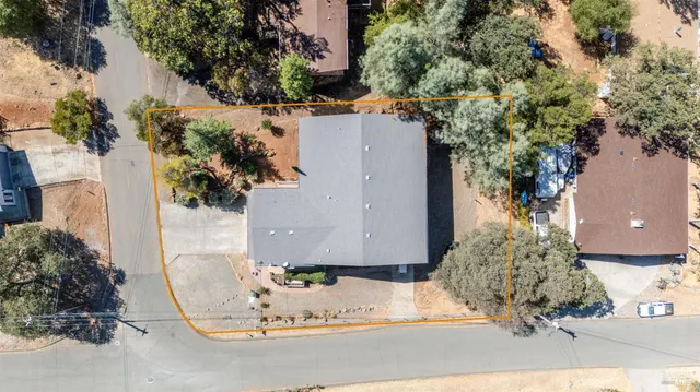 $414,900 | 17319 Meadow View Drive, Hidden Valley Lake, CA 95467