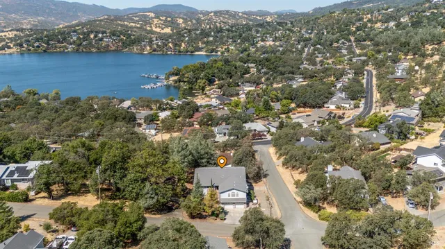 $414,900 | 17319 Meadow View Drive, Hidden Valley Lake, CA 95467