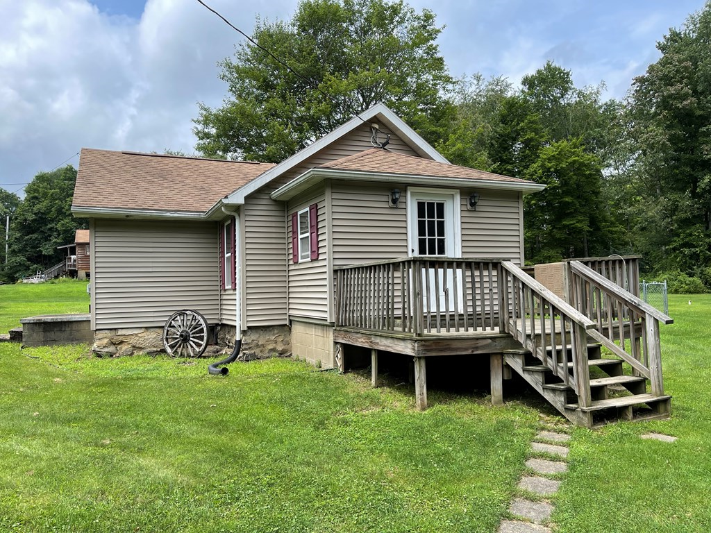 498 Whitman Road Franklin, PA 16323 - Photo 12 of 37 Gallery Image 12