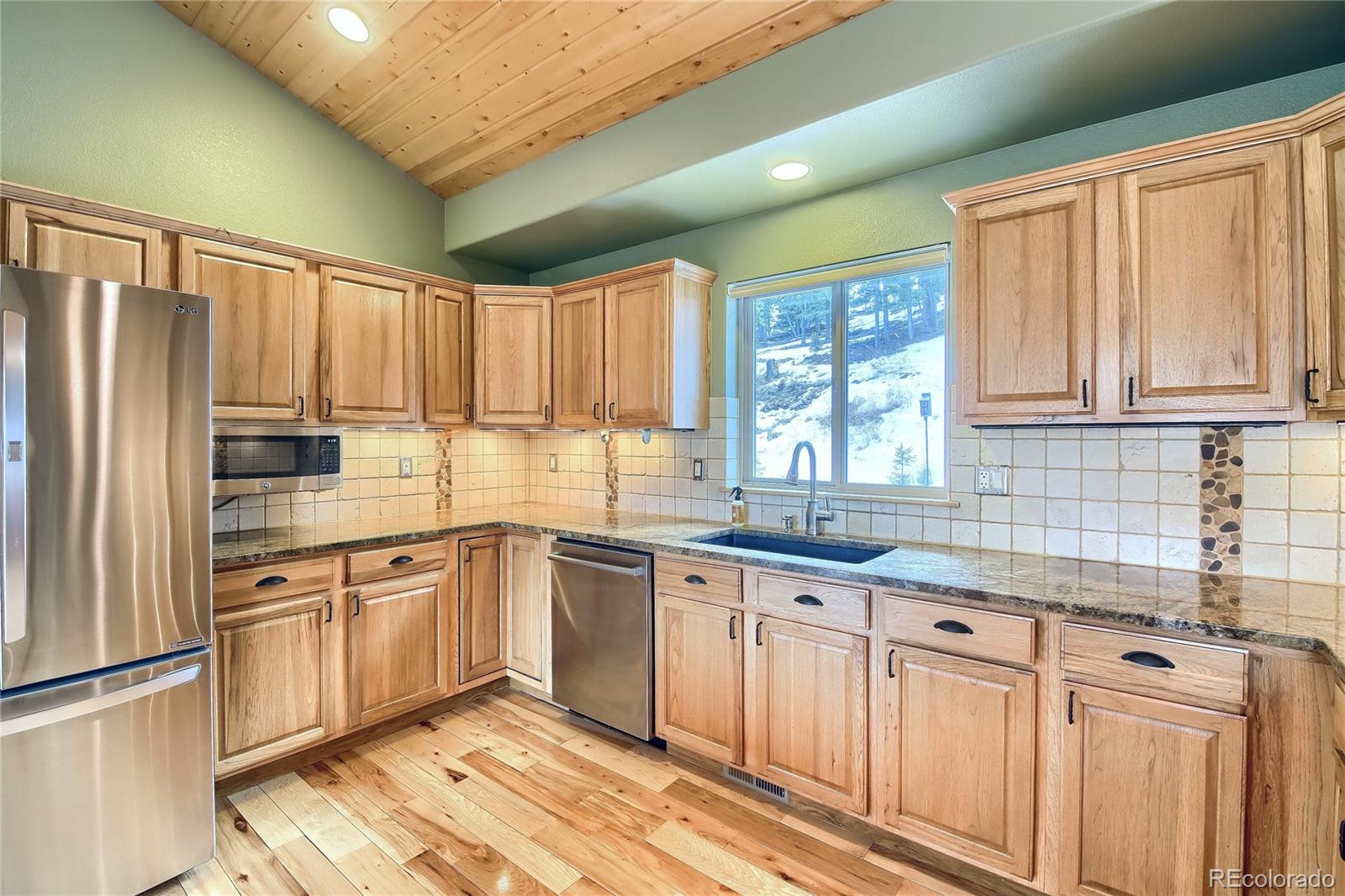 13755 Shiloh Drive Conifer, CO 80433 - Photo 9 of 39