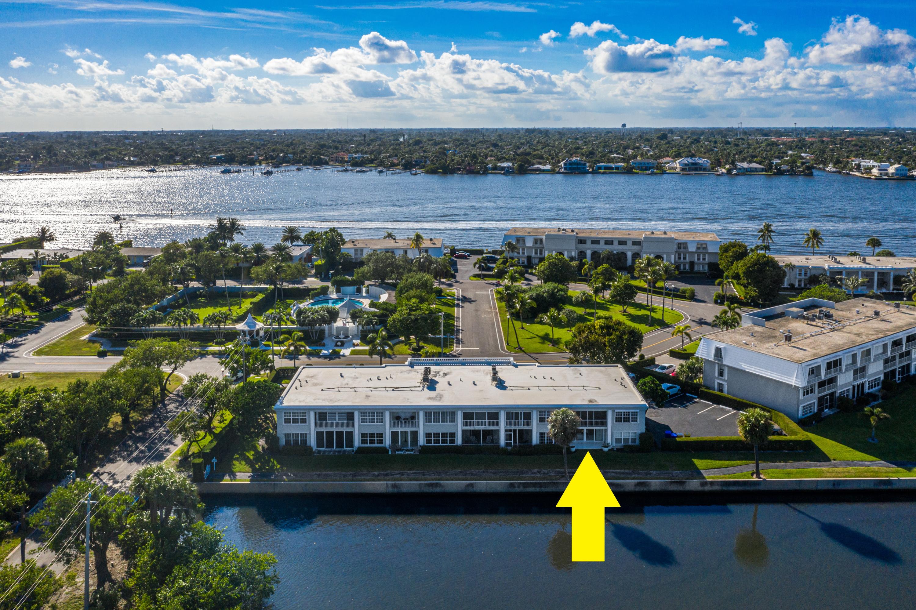 2195 Ibis Isle Road, Unit 4 Palm Beach, FL 33480 - Photo 4 of 23 Arrow