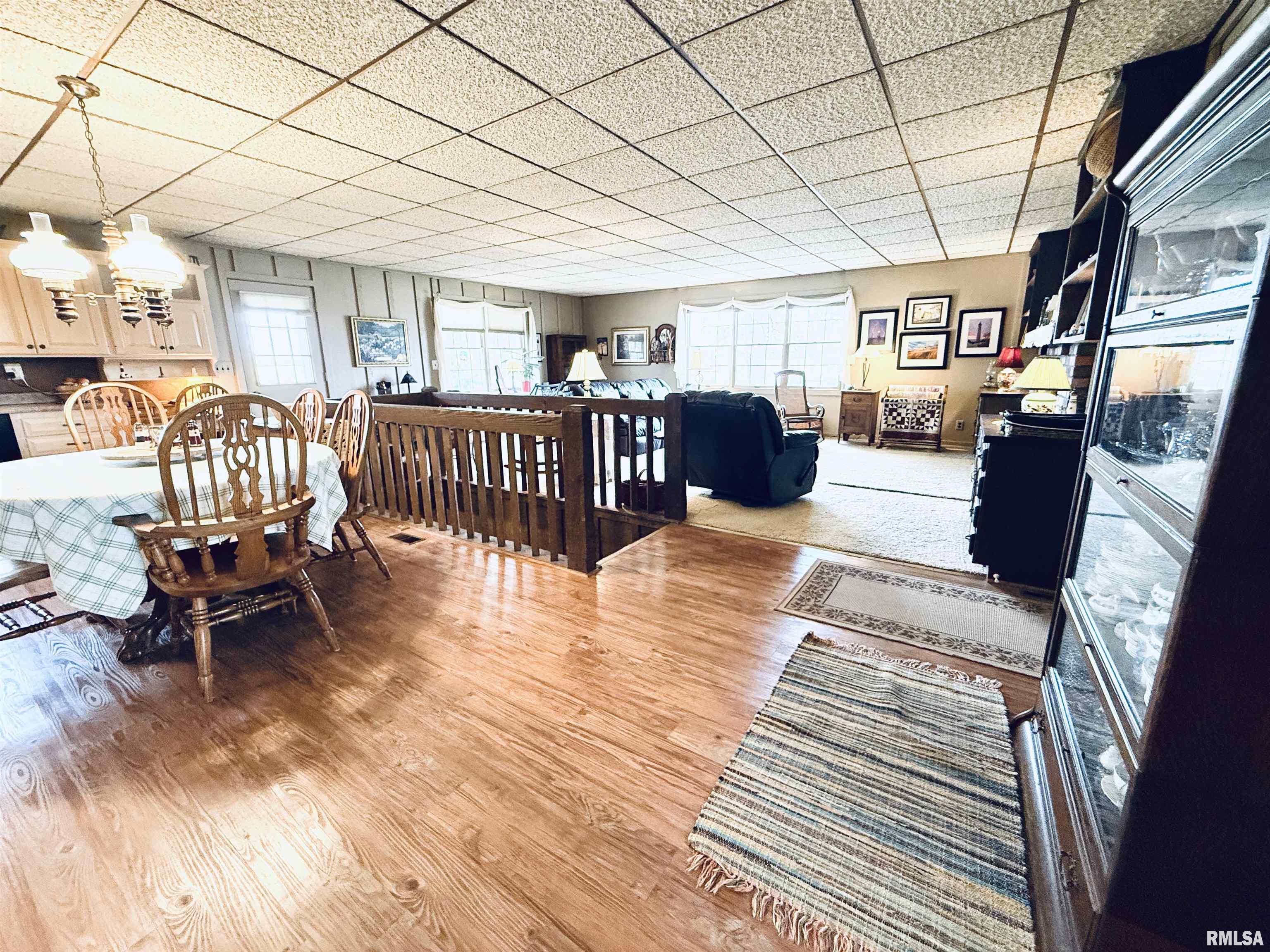 535 East Queenwood Road Morton, IL 61550 - Photo 5 of 30