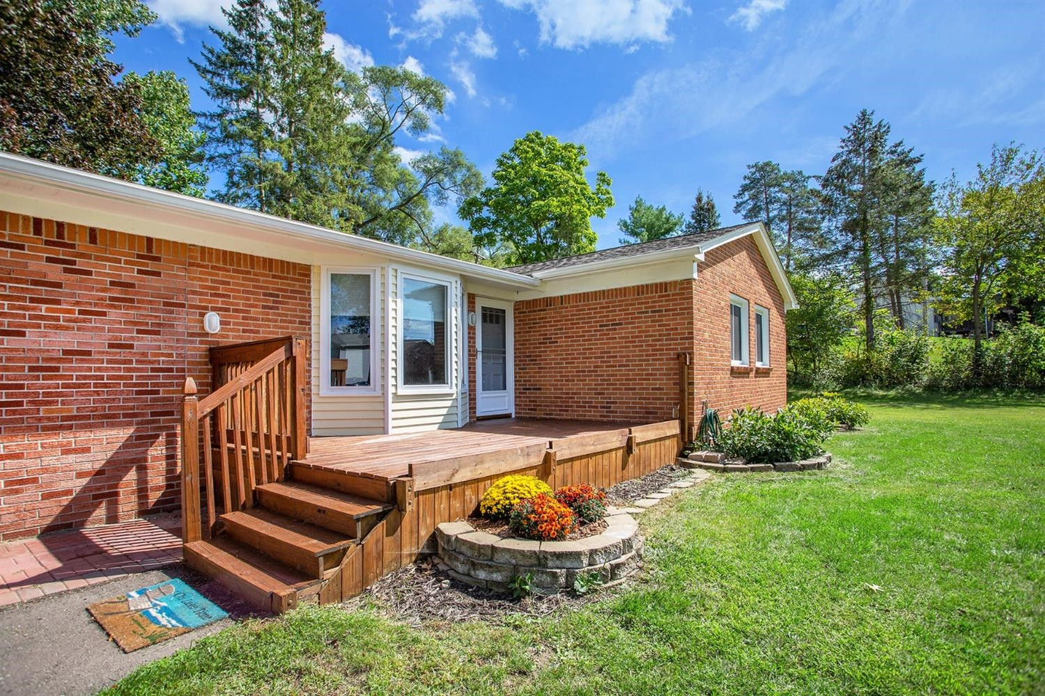 8777 Rushside Drive Pinckney, MI 48169 - Photo 28 of 36 Photo 28