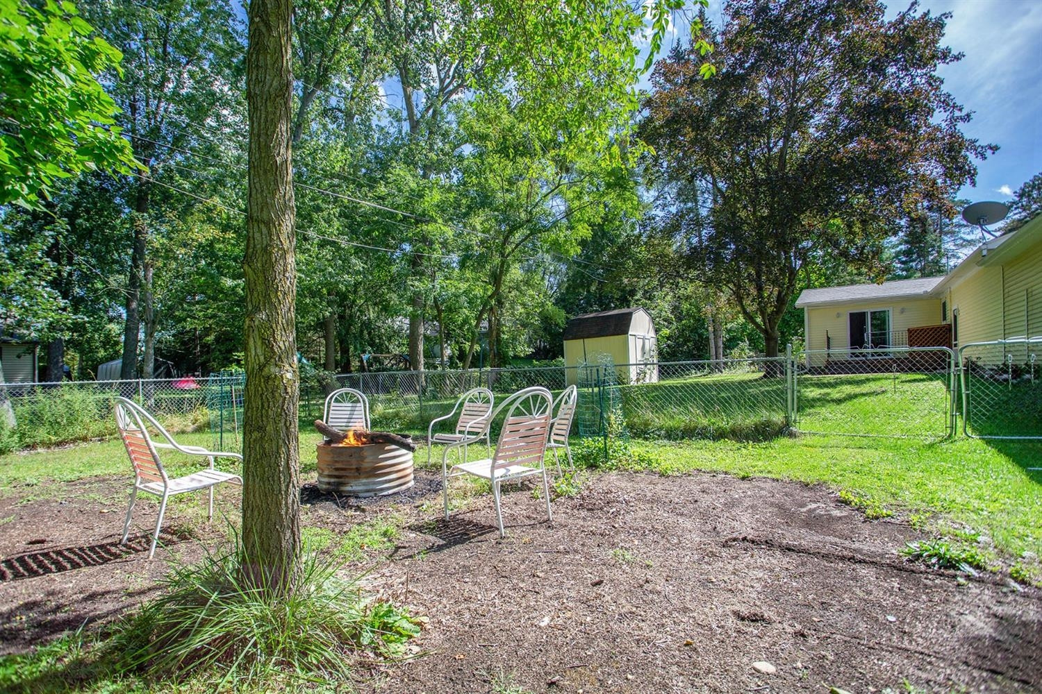8777 Rushside Drive Pinckney, MI 48169 - Photo 33 of 36 Photo 33