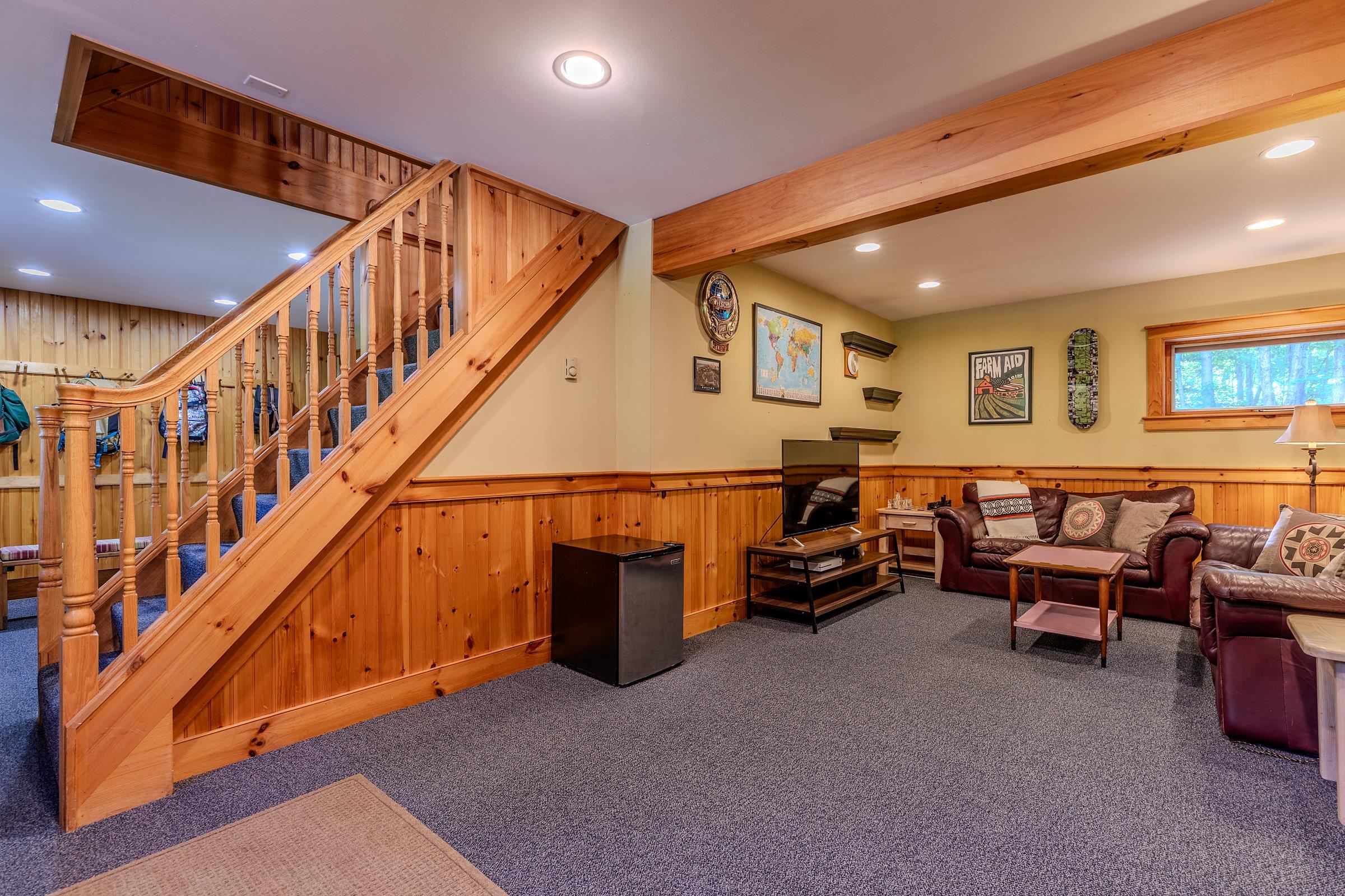 1 Beaver Street Winhall, VT 05340 - Photo 27 of 38