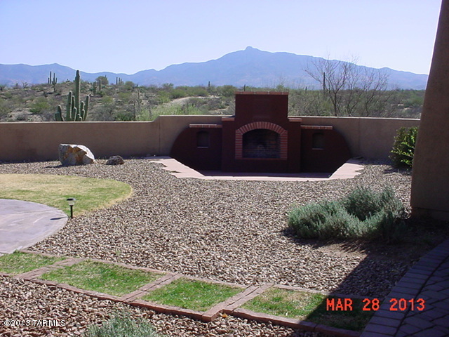 8240 South Long Bar Ranch Place Vail, AZ 85641 - Photo 11 of 22