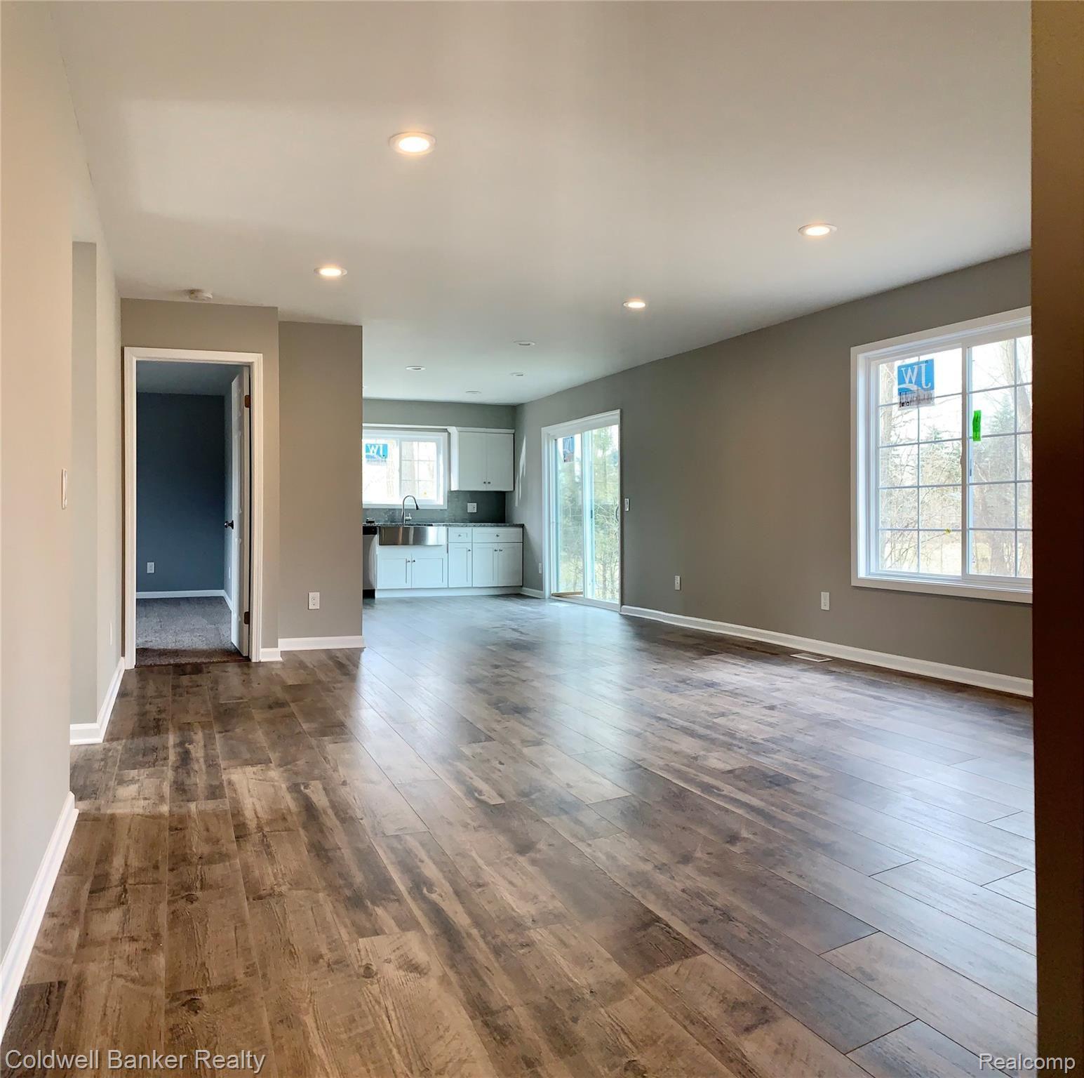 1750 Henbert Road West Bloomfield, MI 48324 - Photo 6 of 26 Kitchen/ Master bedroom entrance view